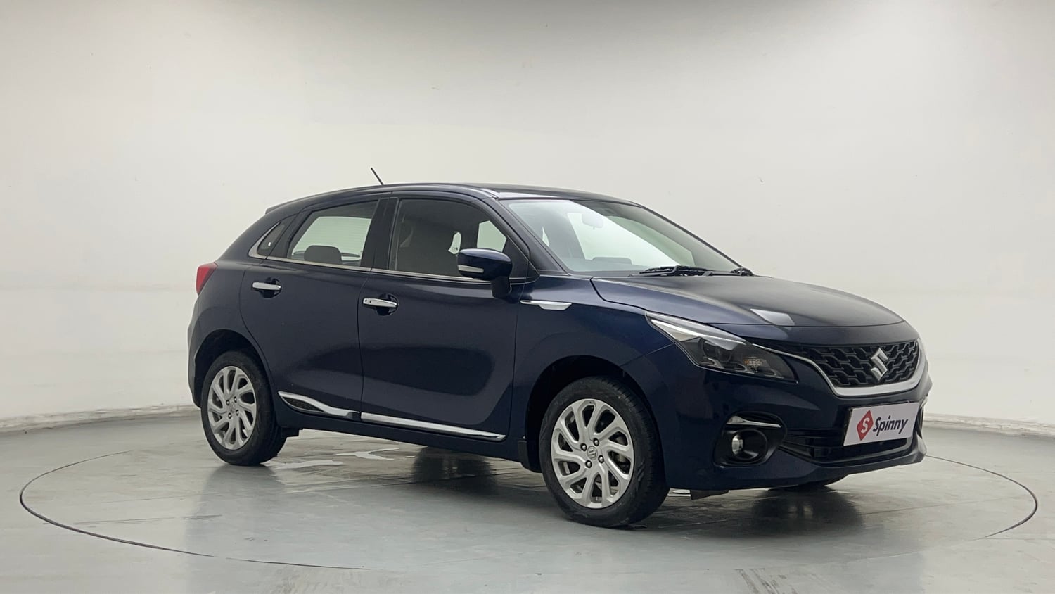 Used 2022 Maruti Suzuki Baleno Zeta MT Petrol Manual exterior RIGHT FRONT CORNER VIEW