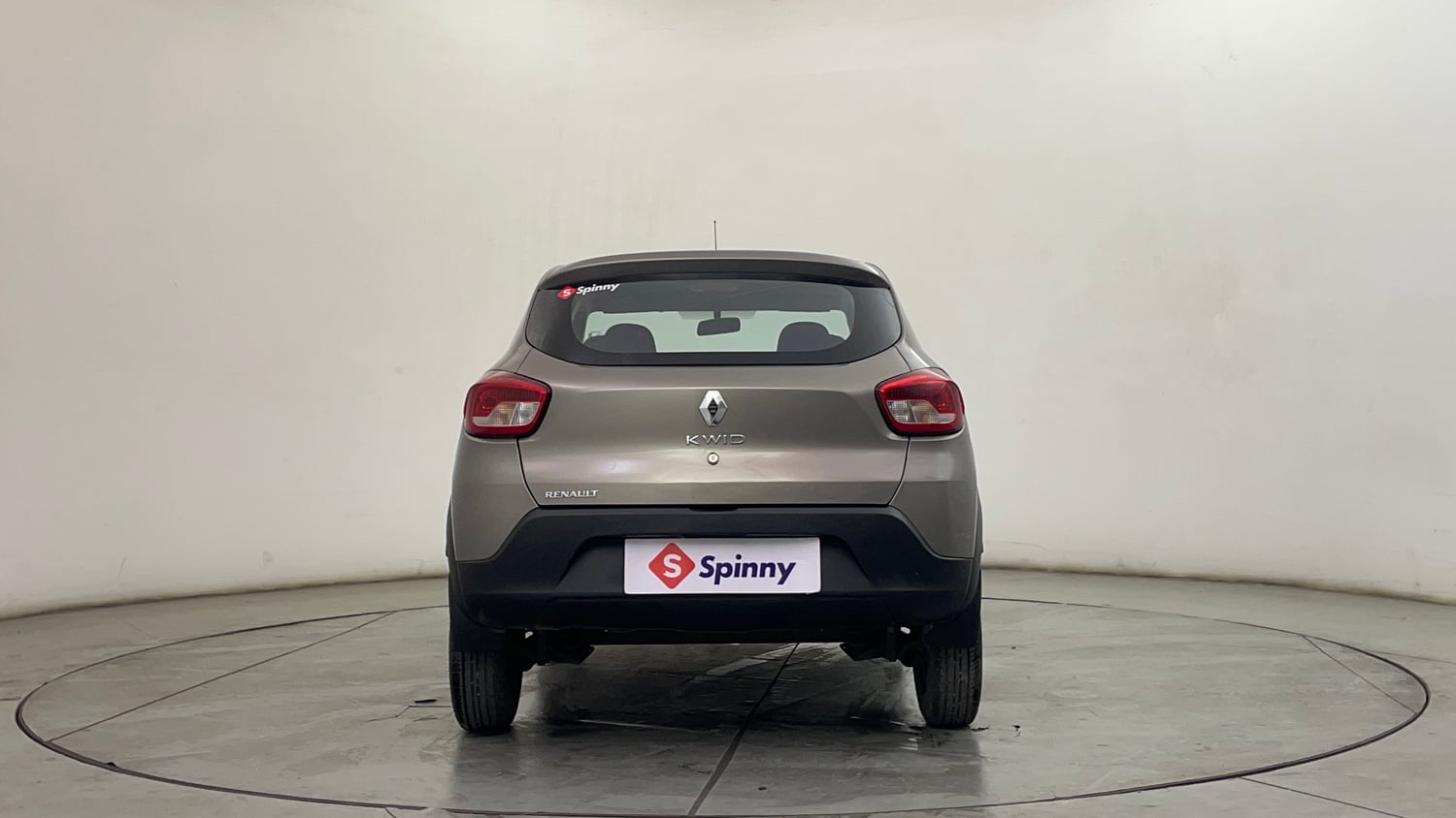 Used 2017 Renault Kwid RXT (O) 1.0 SCE Edition Petrol Manual exterior BACK VIEW