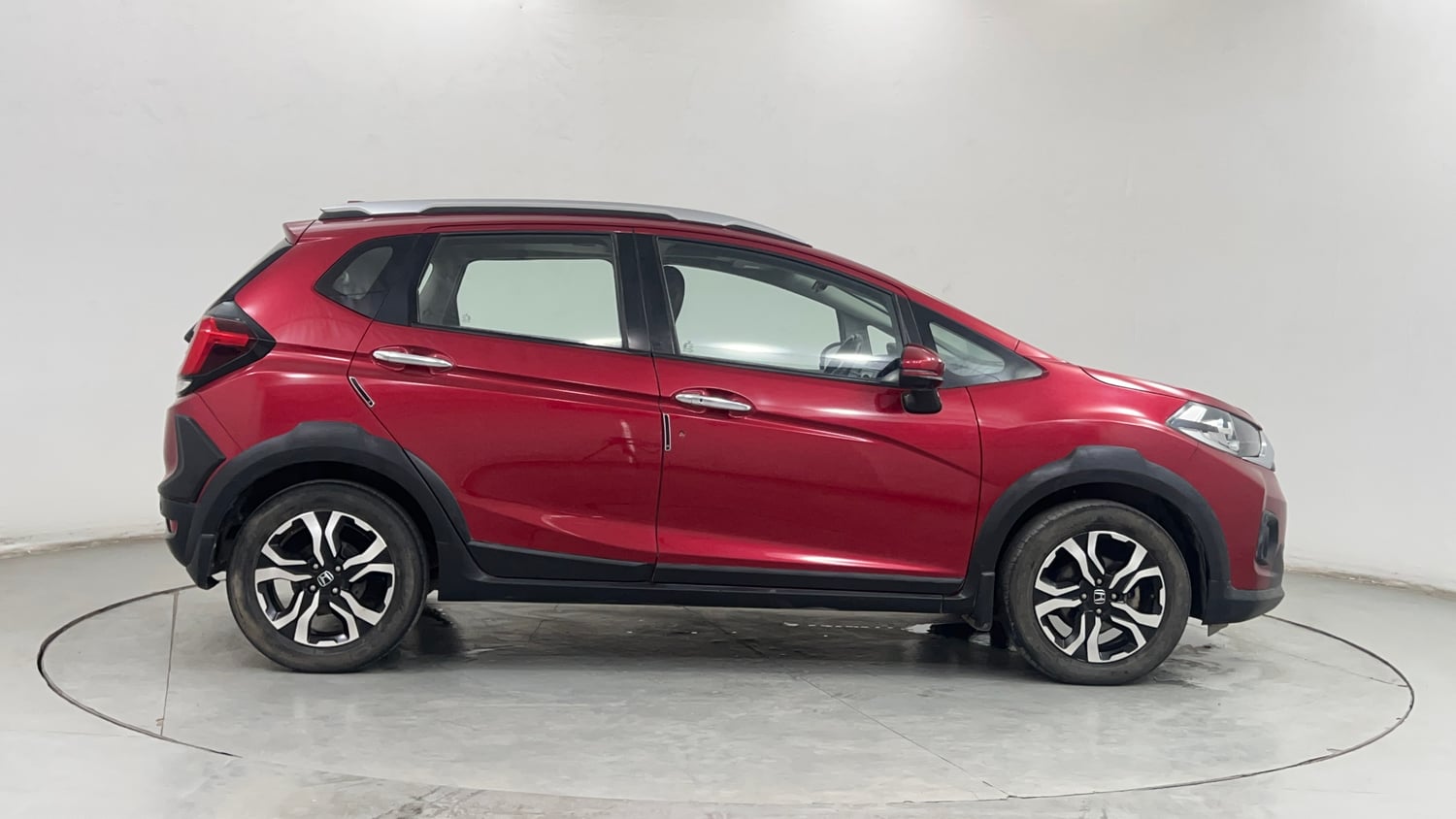 Used 2021 Honda WR-V VX MT Petrol Petrol Manual exterior RIGHT SIDE VIEW