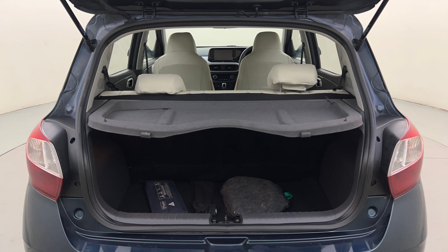 Used 2021 Hyundai Grand i10 Nios Asta AMT 1.2 Kappa VTVT Petrol Automatic interior DICKY INSIDE VIEW