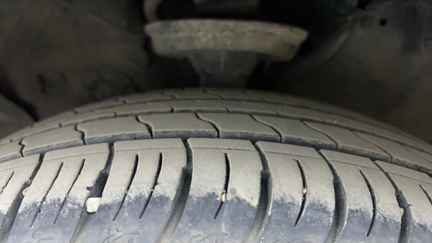 Used 2017 Hyundai Creta 1.6 SX Plus AT Petrol Petrol Automatic tyres LEFT FRONT TYRE TREAD VIEW