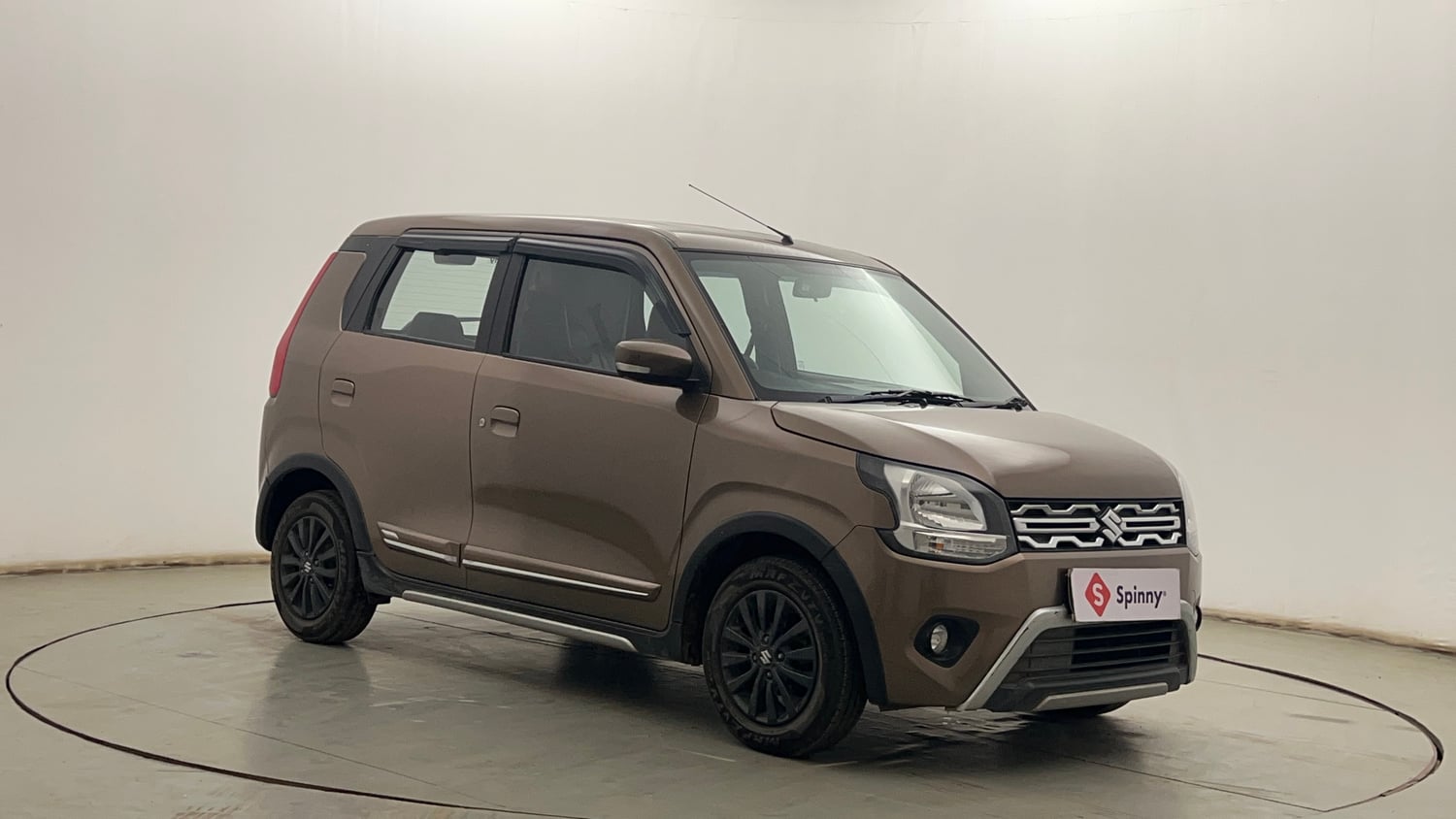 Used 2022 Maruti Suzuki Wagon R ZXI Plus 1.2 Petrol Manual exterior RIGHT FRONT CORNER VIEW