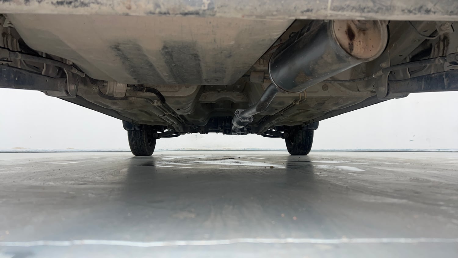 Used 2018 Maruti Suzuki Alto 800 VXi Petrol Manual extra REAR UNDERBODY VIEW (TAKEN FROM REAR)