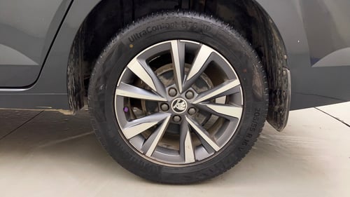 Used 2022 Skoda Slavia Style 1.5L TSI DSG Petrol Automatic tyres LEFT REAR TYRE RIM VIEW