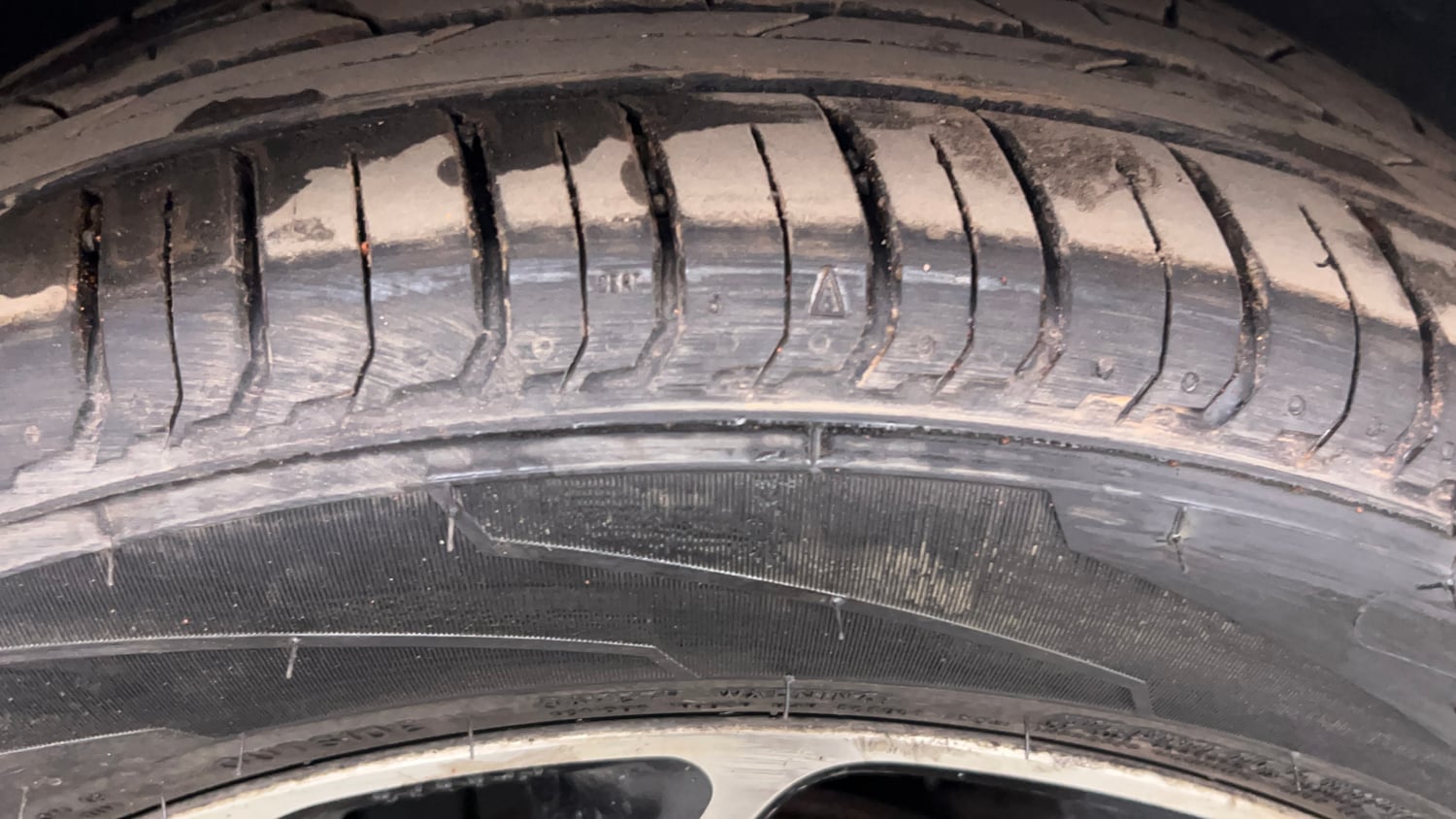 Used 2020 Maruti Suzuki Baleno Zeta Automatic Petrol Automatic tyres RIGHT FRONT TYRE TREAD VIEW