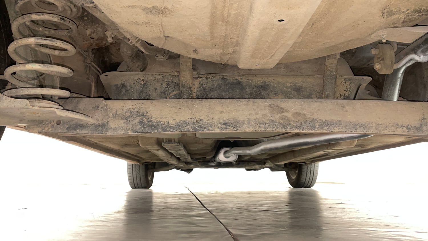 Used 2014 Hyundai Grand i10 Asta 1.2 Kappa VTVT Petrol Manual extra REAR UNDERBODY VIEW (TAKEN FROM REAR)