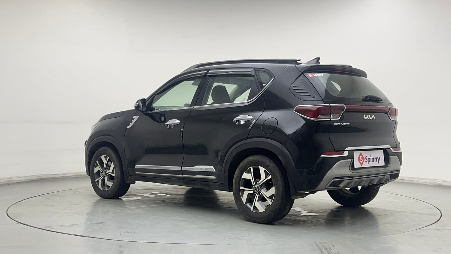 Used 2022 Kia Sonet HTX Plus 1.5 Diesel Manual exterior LEFT REAR CORNER VIEW