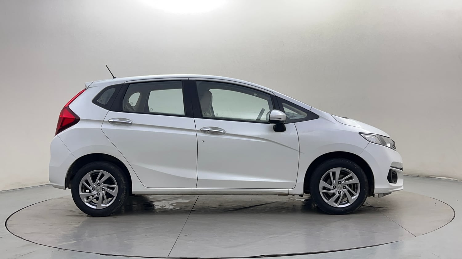 Used 2021 Honda Jazz VX CVT Petrol Automatic exterior RIGHT SIDE VIEW