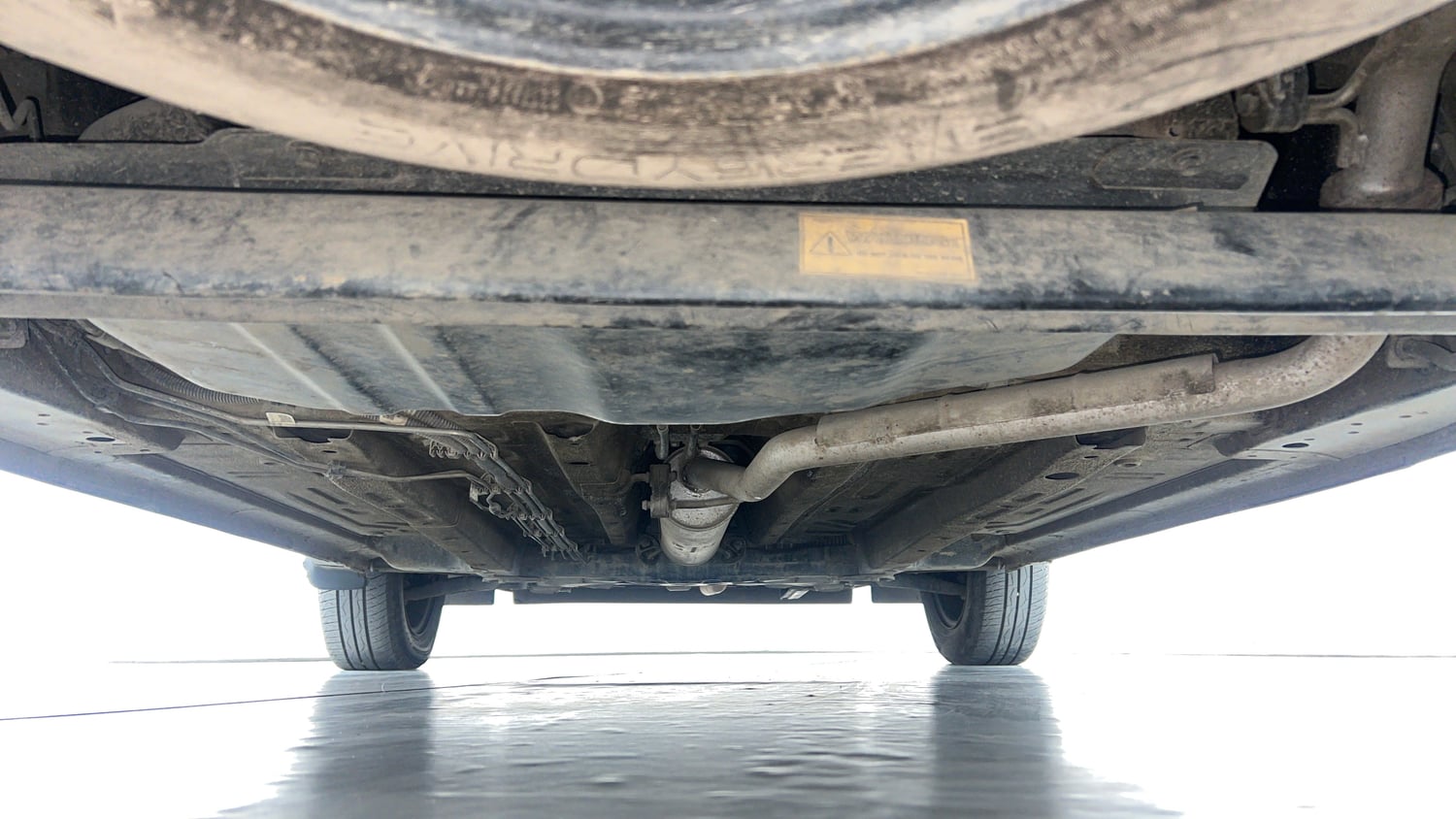 Used 2024 Tata Punch Adventure iCNG Cng Manual extra REAR UNDERBODY VIEW (TAKEN FROM REAR)