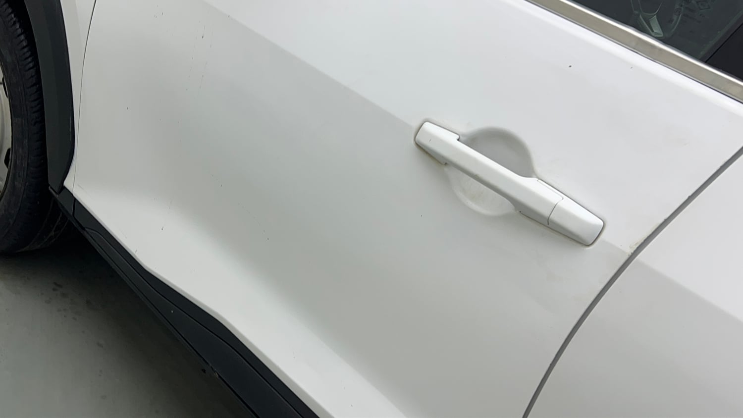 Used 2023 Nissan Magnite XE Petrol Manual dents MINOR DENT