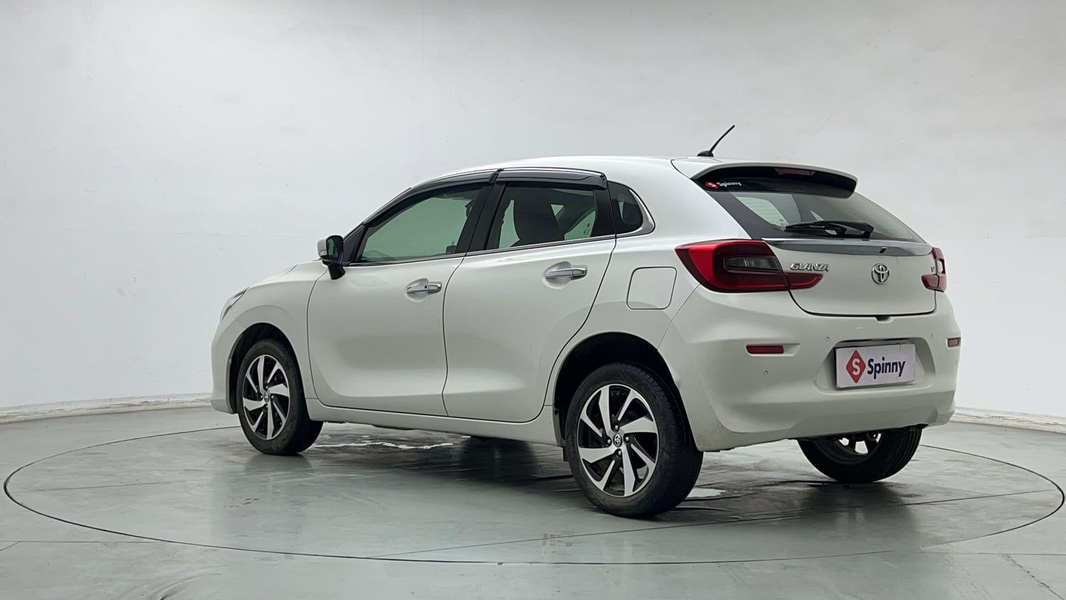 Used 2022 Toyota Glanza V AMT Petrol Automatic exterior LEFT REAR CORNER VIEW