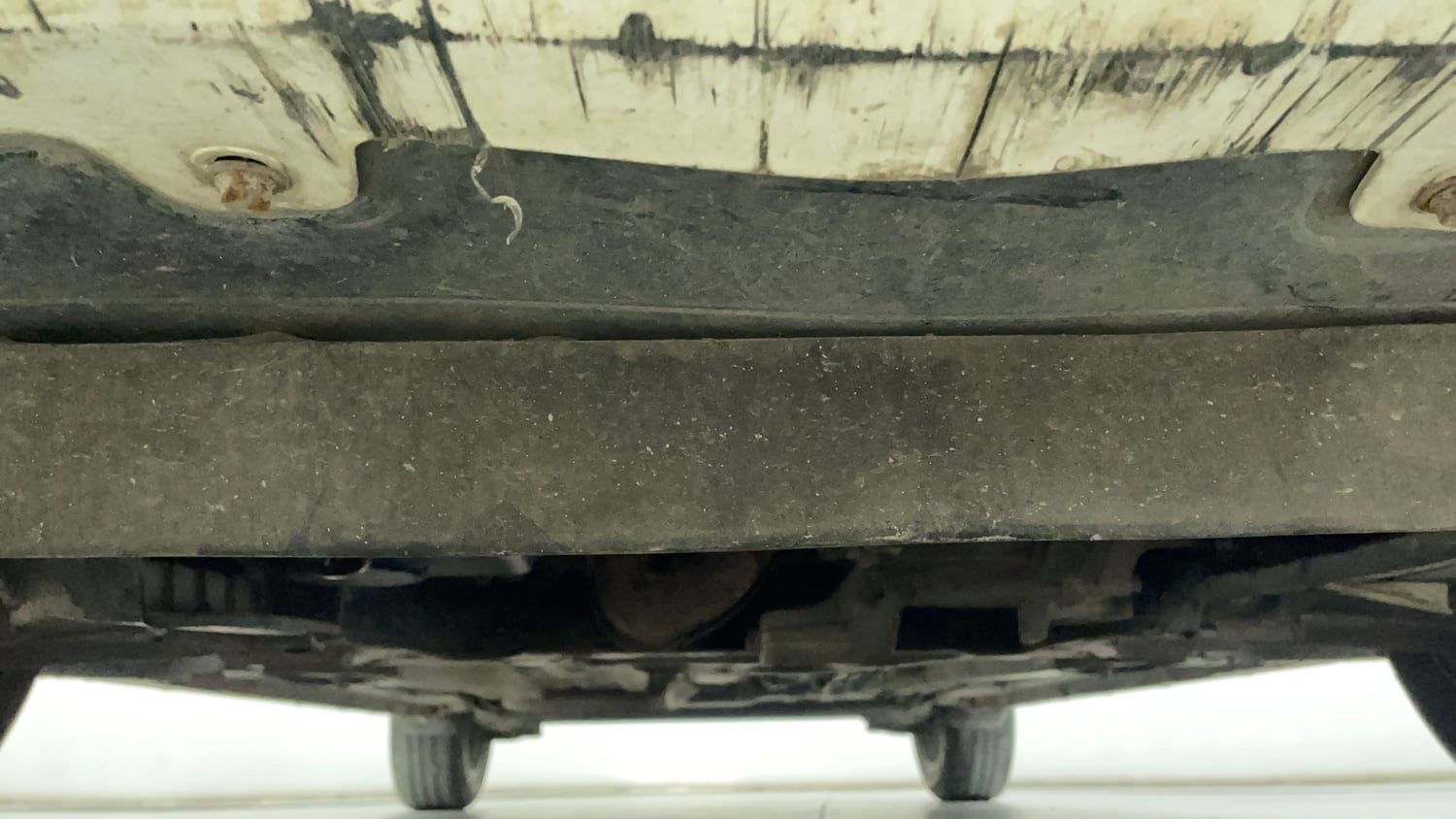 Used 2023 Tata Altroz XZ Diesel Diesel Manual extra FRONT LEFT UNDERBODY VIEW