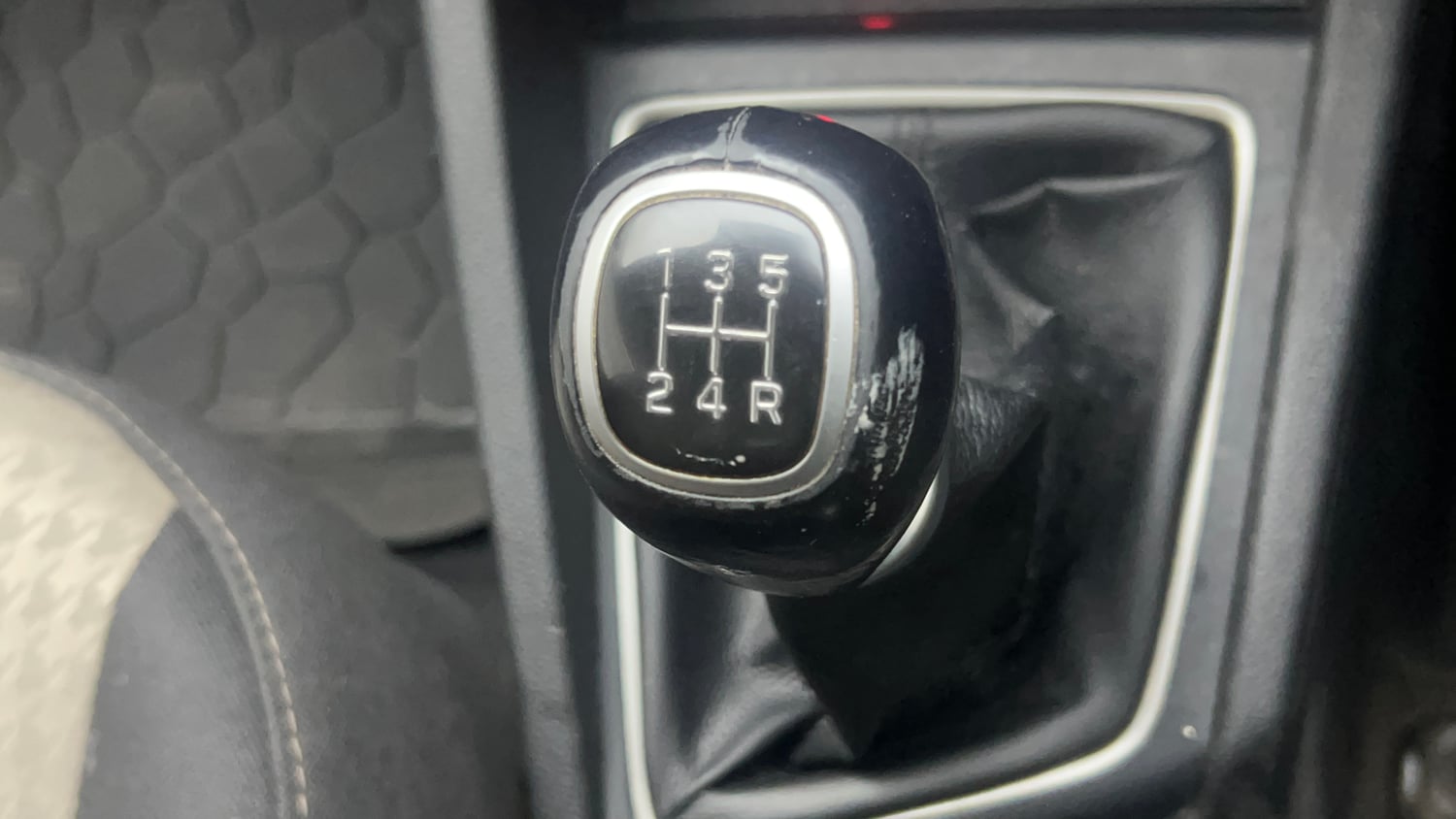 Used 2019 Hyundai Elite i20 Asta 1.2 (O) Petrol Manual interior GEAR  KNOB VIEW
