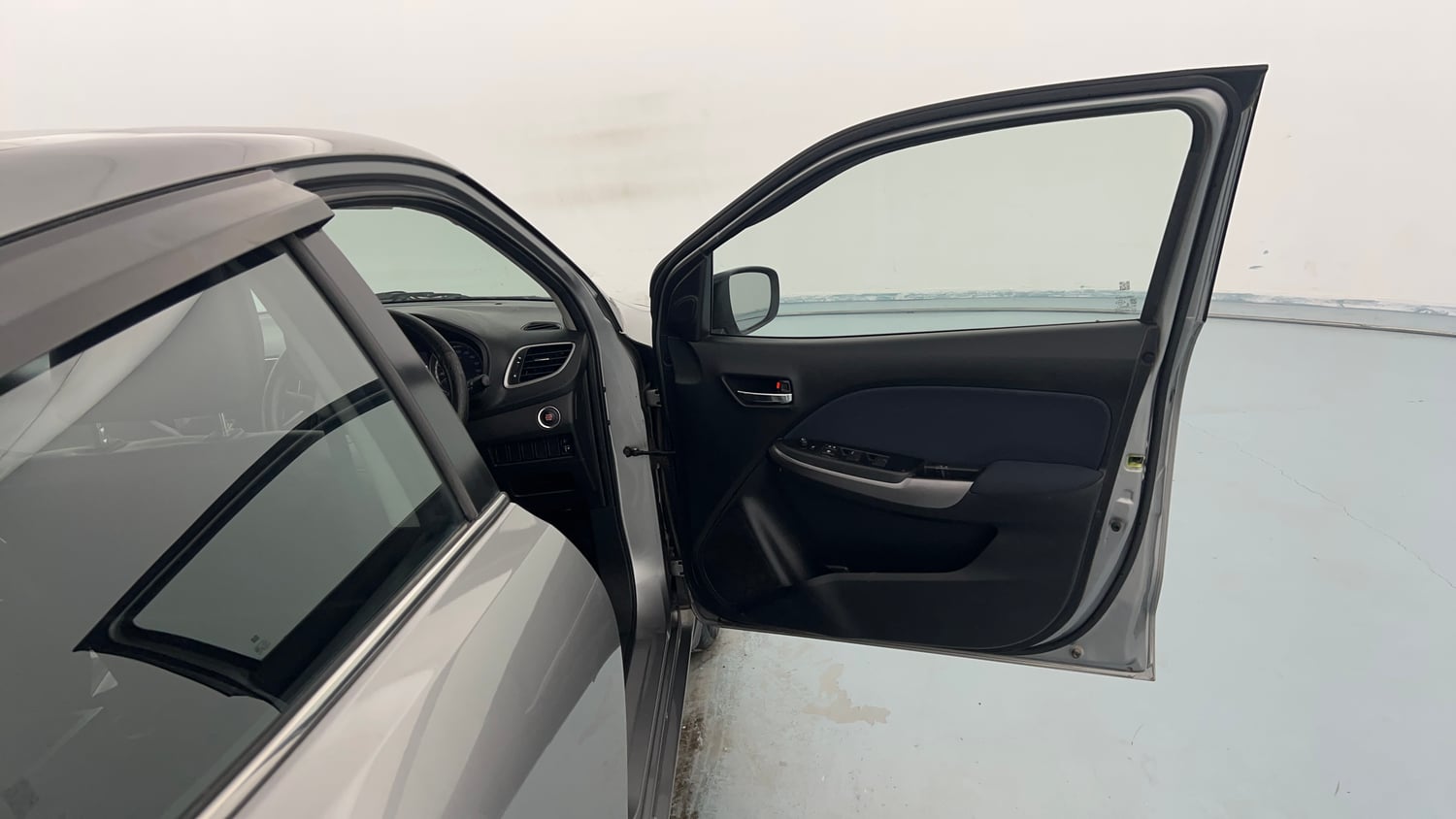 Used 2021 Maruti Suzuki Baleno Zeta Petrol Manual interior RIGHT FRONT DOOR OPEN VIEW