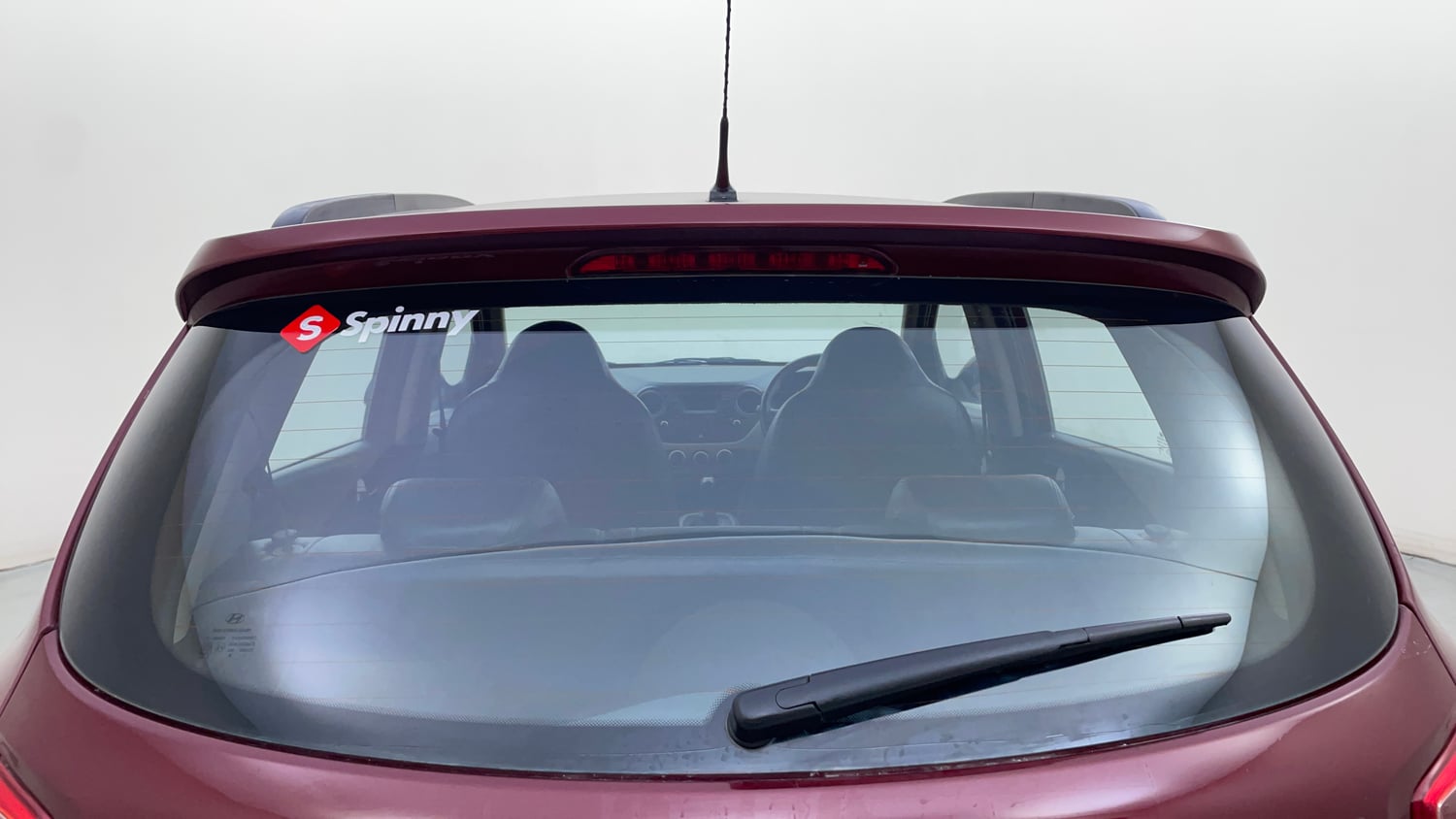 Used 2016 Hyundai Grand i10 Asta AT 1.2 Kappa VTVT Petrol Automatic top_features Rear defogger