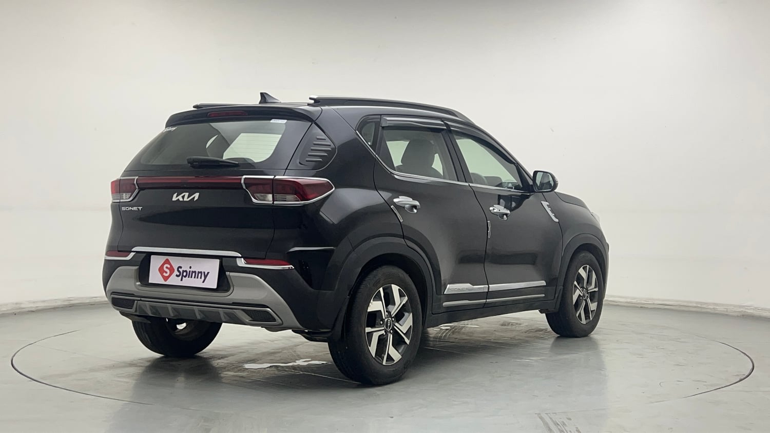 Used 2022 Kia Sonet HTX Plus 1.5 Diesel Manual exterior RIGHT REAR CORNER VIEW