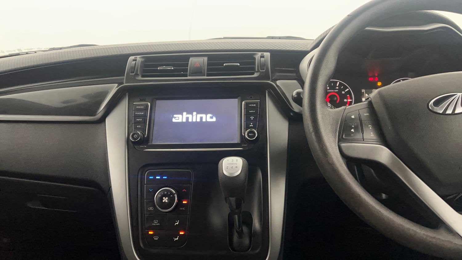 Used 2019 Mahindra KUV100 NXT K8 6 STR Petrol Manual interior MUSIC SYSTEM & AC CONTROL VIEW