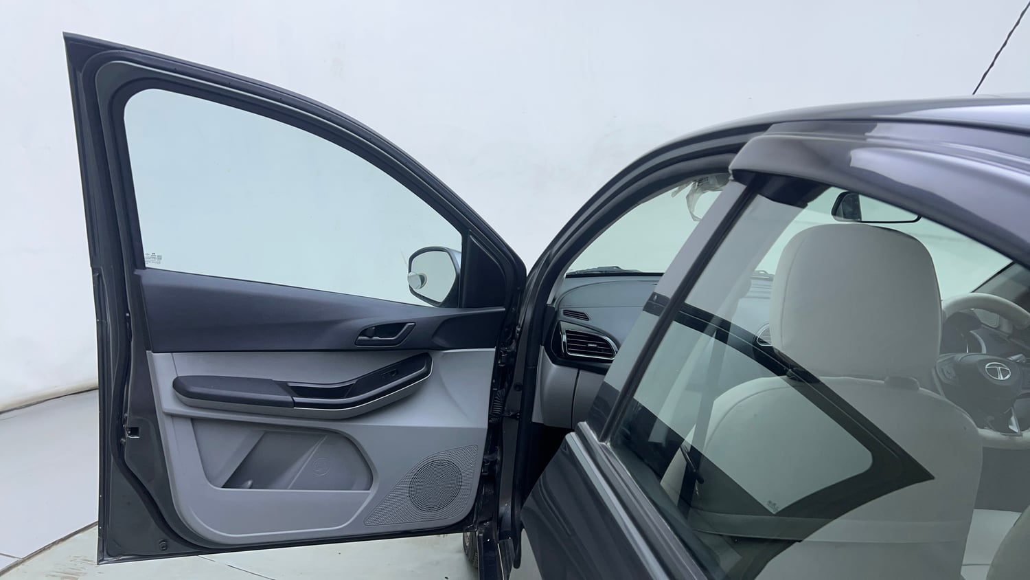 Used 2021 Tata Tiago XT Petrol Manual interior LEFT FRONT DOOR OPEN VIEW