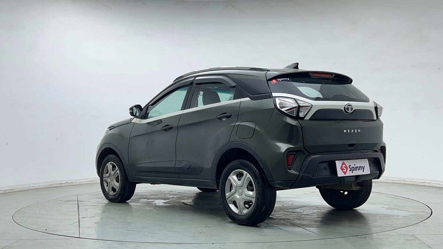 Used 2020 Tata Nexon XMA Petrol Automatic exterior LEFT REAR CORNER VIEW