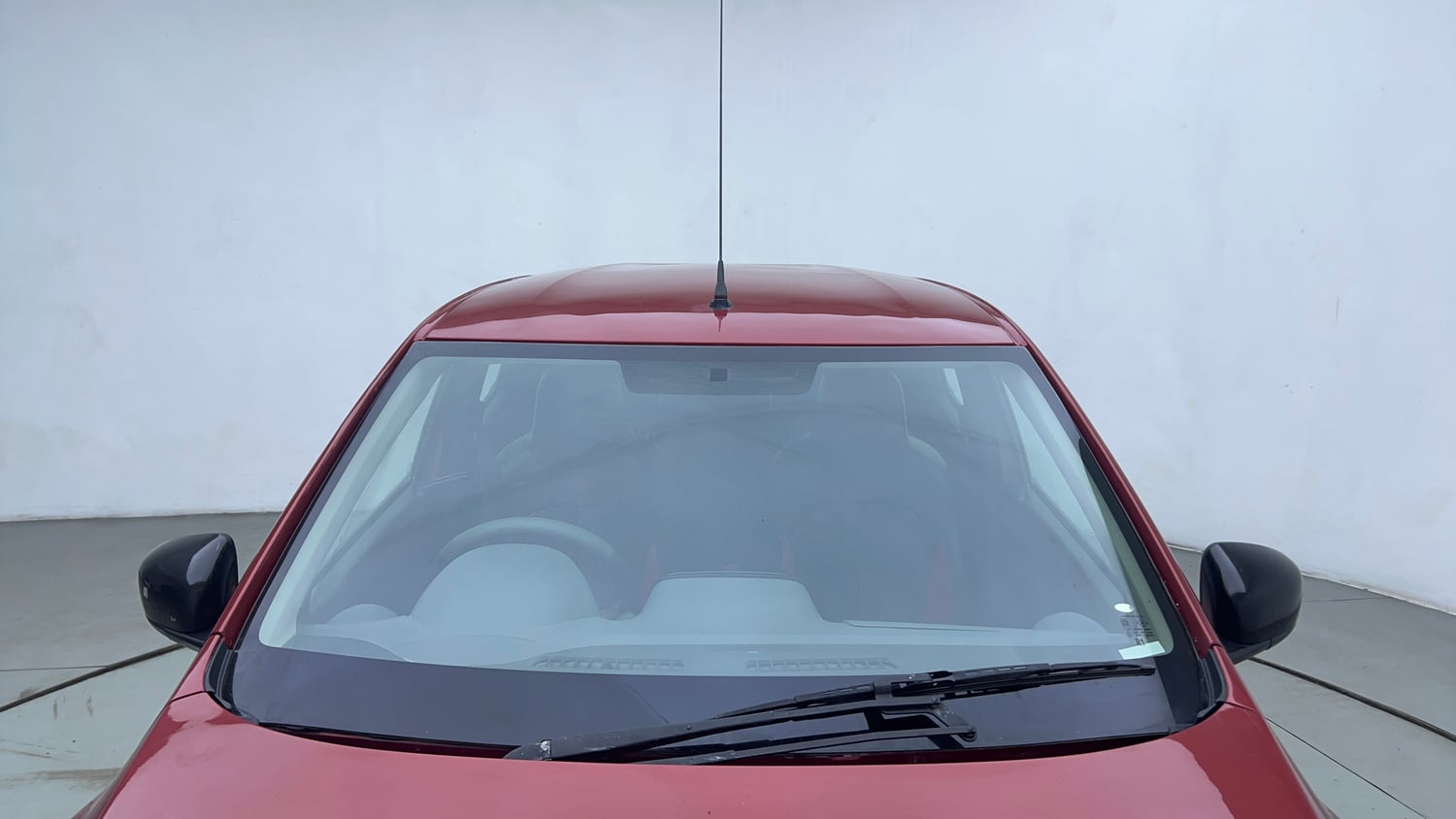 Used 2019 Renault Kwid RXT Opt Petrol Manual exterior FRONT WINDSHIELD VIEW