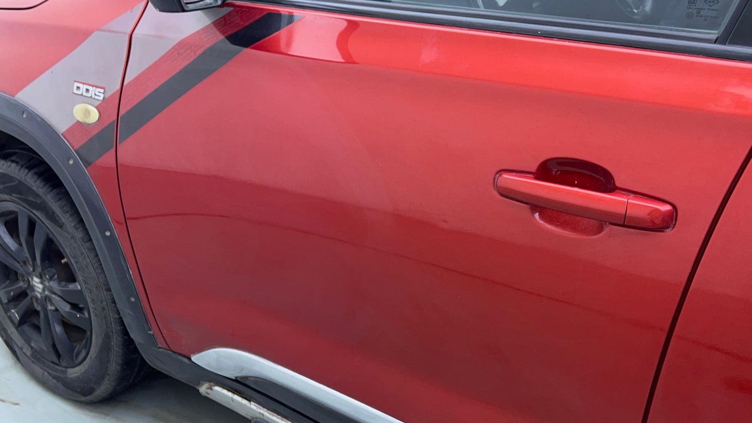 Used 2018 maruti-suzuki Vitara Brezza ZDi AGS Diesel Automatic dents MINOR SCRATCH