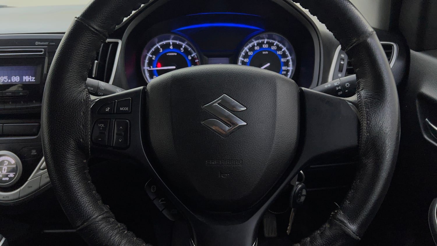 Used 2019 Maruti Suzuki Baleno Delta 1.2 AT Petrol Automatic top_features Airbags