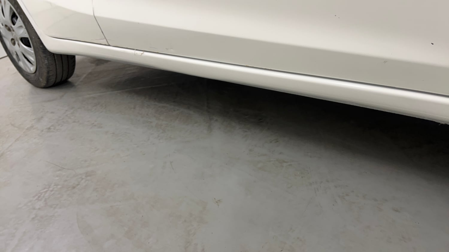 Used 2013 Honda Brio S MT Petrol Manual dents MINOR DENT