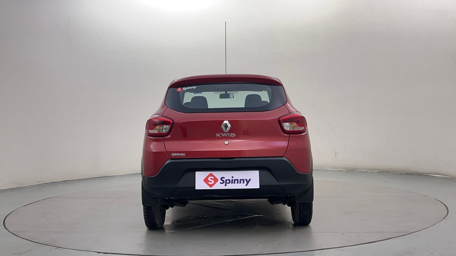 Used 2018 Renault Kwid 1.0 RXT Petrol Manual exterior BACK VIEW