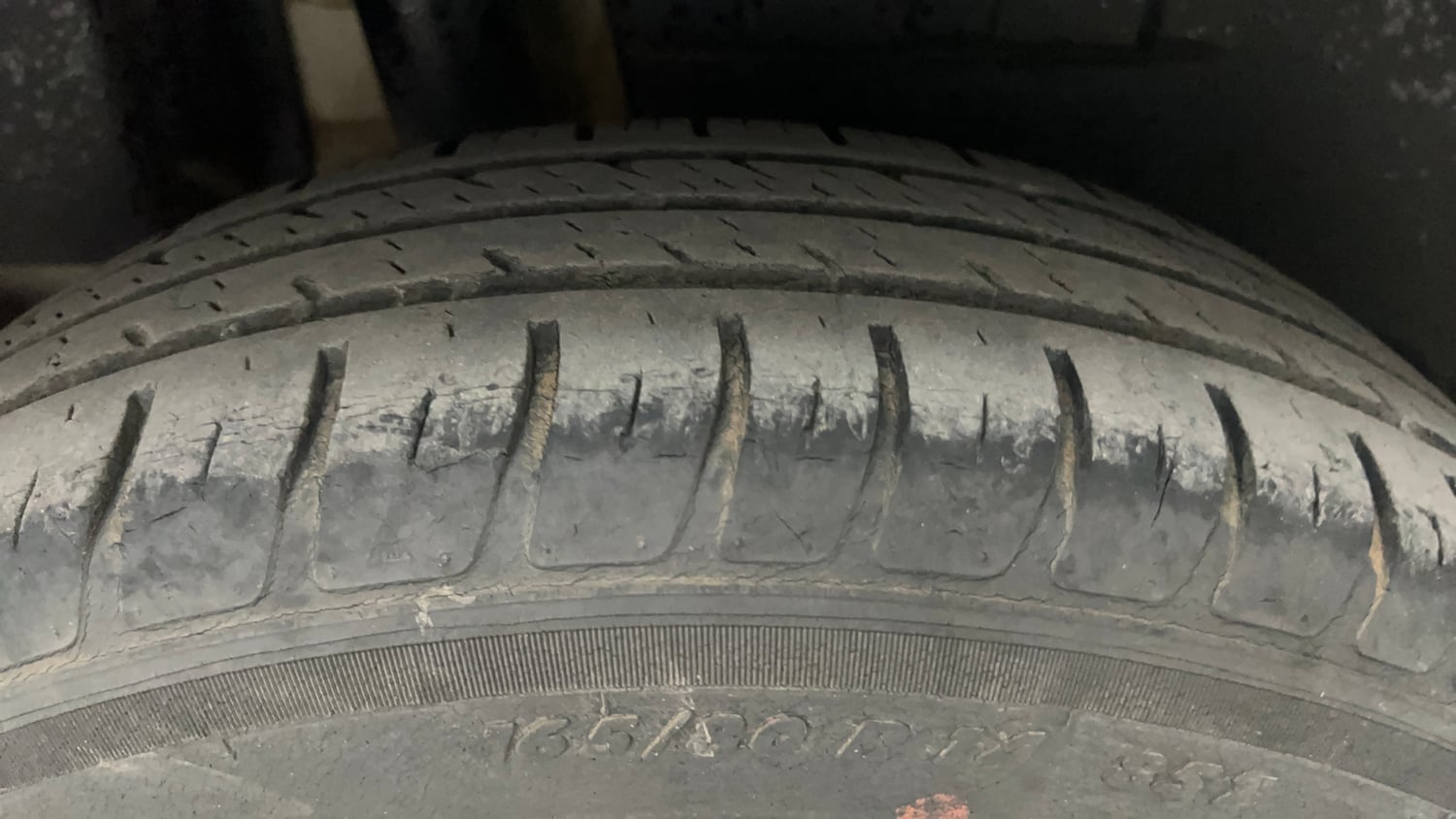 Used 2019 Maruti Suzuki Dzire VXi Petrol Manual tyres RIGHT REAR TYRE TREAD VIEW