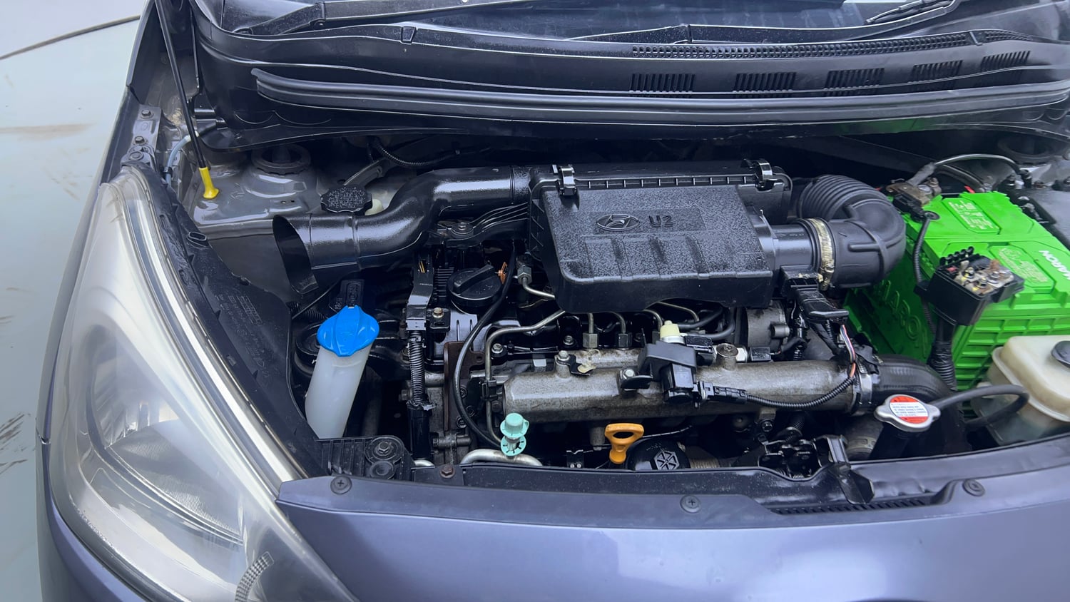 Used 2017 Hyundai Grand i10 Sportz (O) U2 1.2 CRDi Diesel Manual engine ENGINE RIGHT SIDE VIEW
