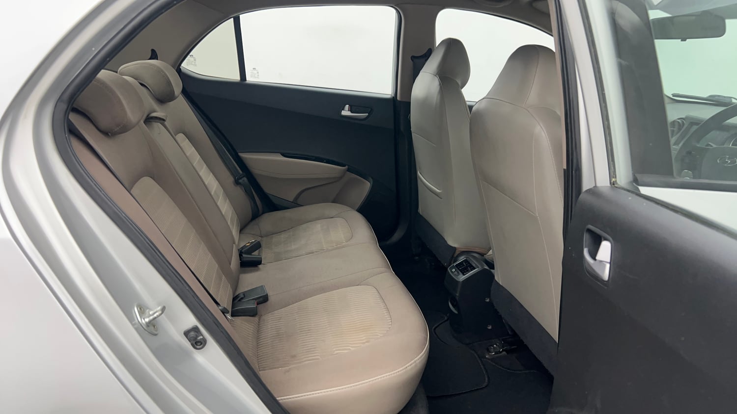 Used 2018 Hyundai Xcent SX Petrol Manual interior RIGHT SIDE REAR DOOR CABIN VIEW