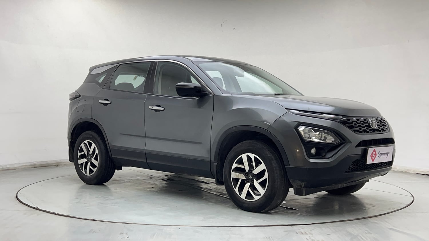 Used 2023 Tata Harrier XZA Plus Diesel Automatic exterior RIGHT FRONT CORNER VIEW
