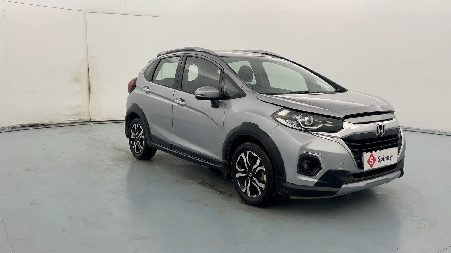 Used 2021 Honda WR-V VX MT Petrol Petrol Manual exterior RIGHT FRONT CORNER VIEW