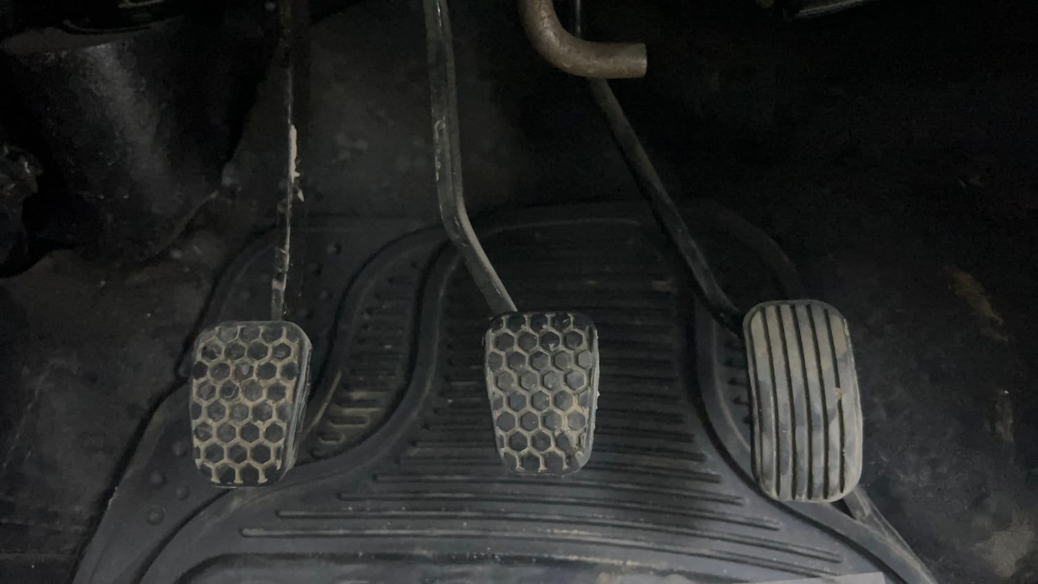 Used 2021 Tata Tiago XT Petrol Manual interior PEDALS VIEW