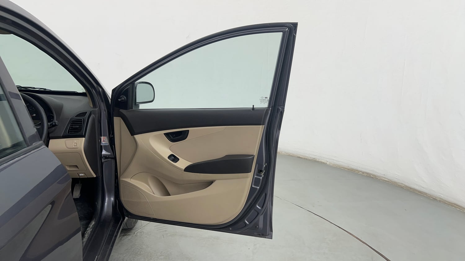 Used 2016 Hyundai Eon Magna + Petrol Manual interior RIGHT FRONT DOOR OPEN VIEW