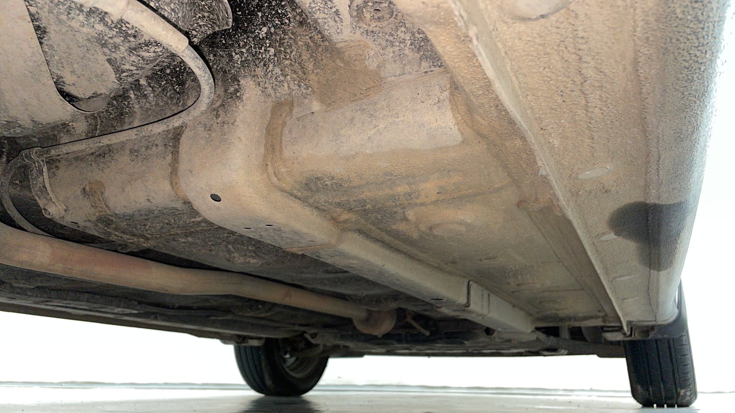 Used 2023 Hyundai Grand i10 Nios Sportz 1.2 Kappa VTVT Petrol Manual extra REAR RIGHT UNDERBODY VIEW
