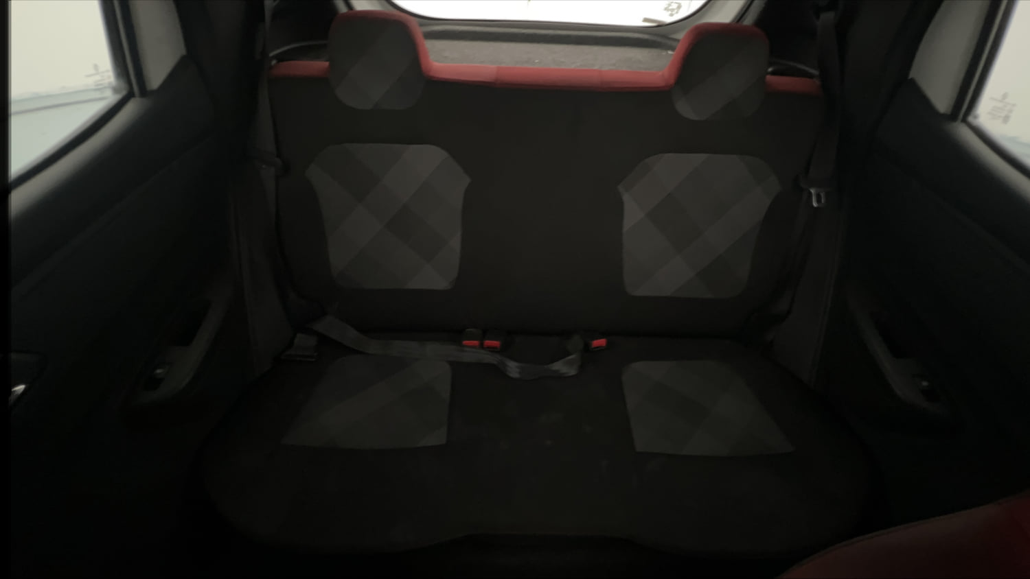 Used 2020 Renault Kwid 1.0 RXT Opt Petrol Manual interior REAR SEAT CONDITION VIEW