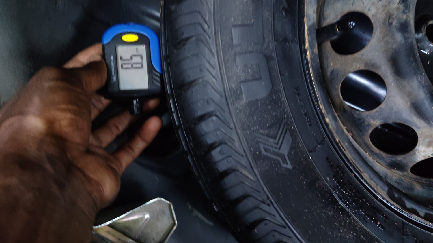 Used 2020 Maruti Suzuki Alto 800 LXi Petrol Manual tyres SPARE TYRE VIEW