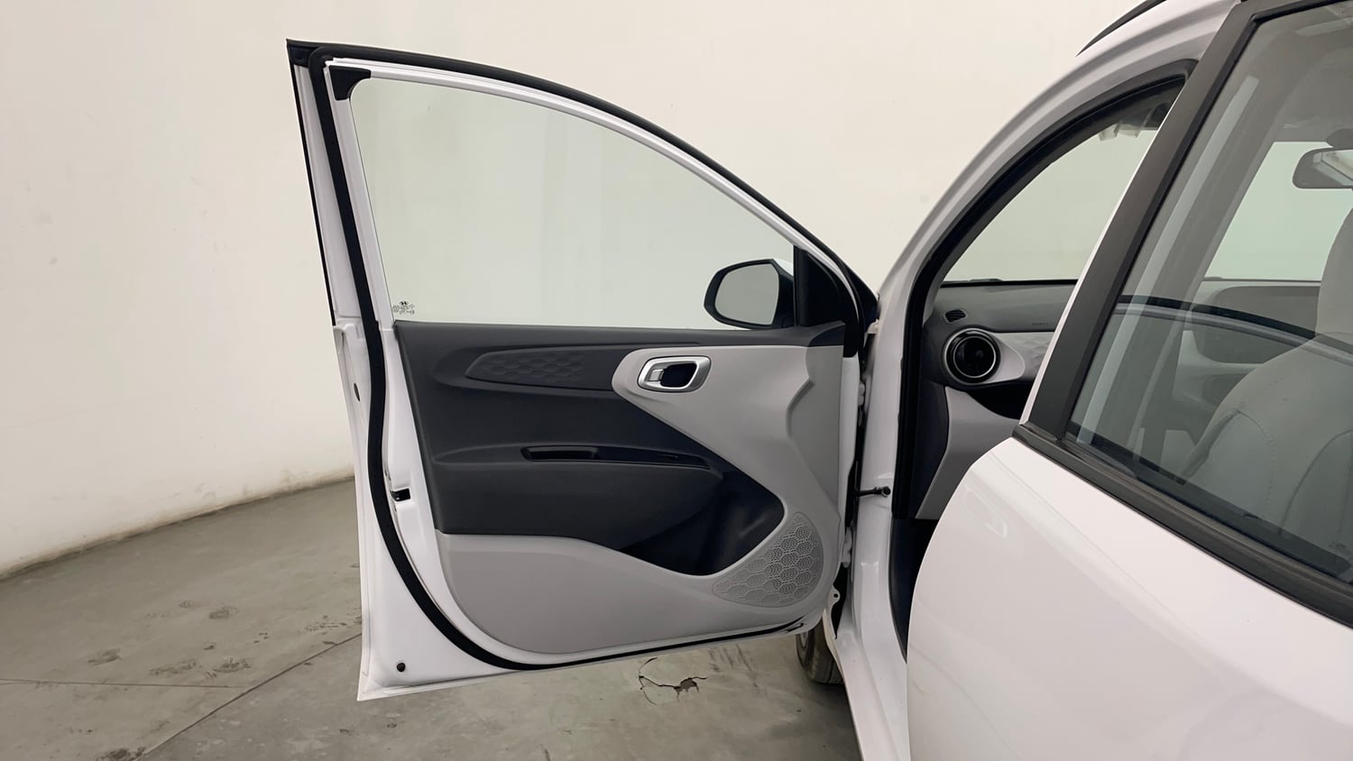 Used 2025 Hyundai Grand i10 Nios Sportz 1.2 Kappa AMT Petrol Automatic interior LEFT FRONT DOOR OPEN VIEW
