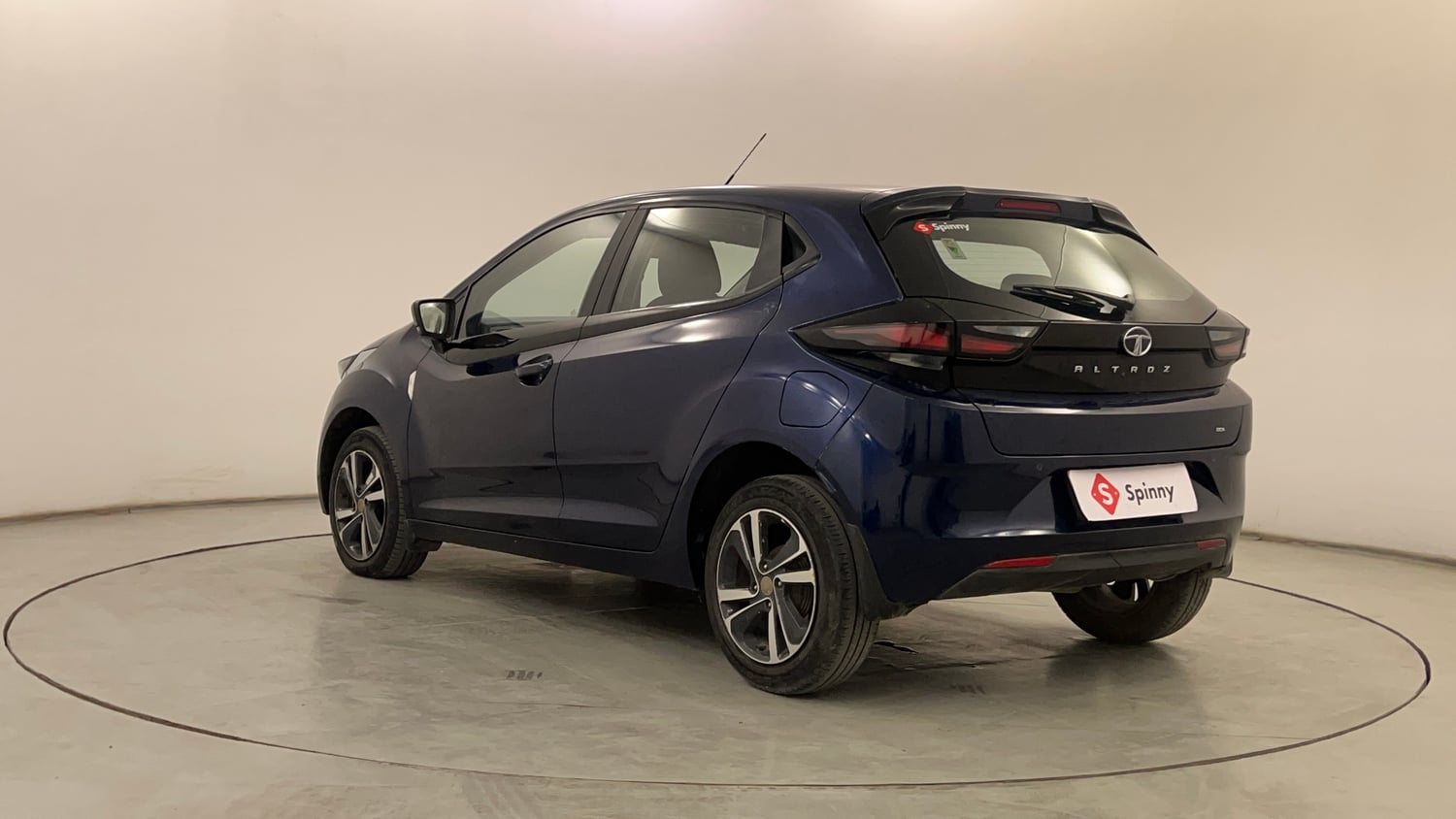 Used 2023 Tata Altroz XZA Petrol Petrol Automatic exterior LEFT REAR CORNER VIEW