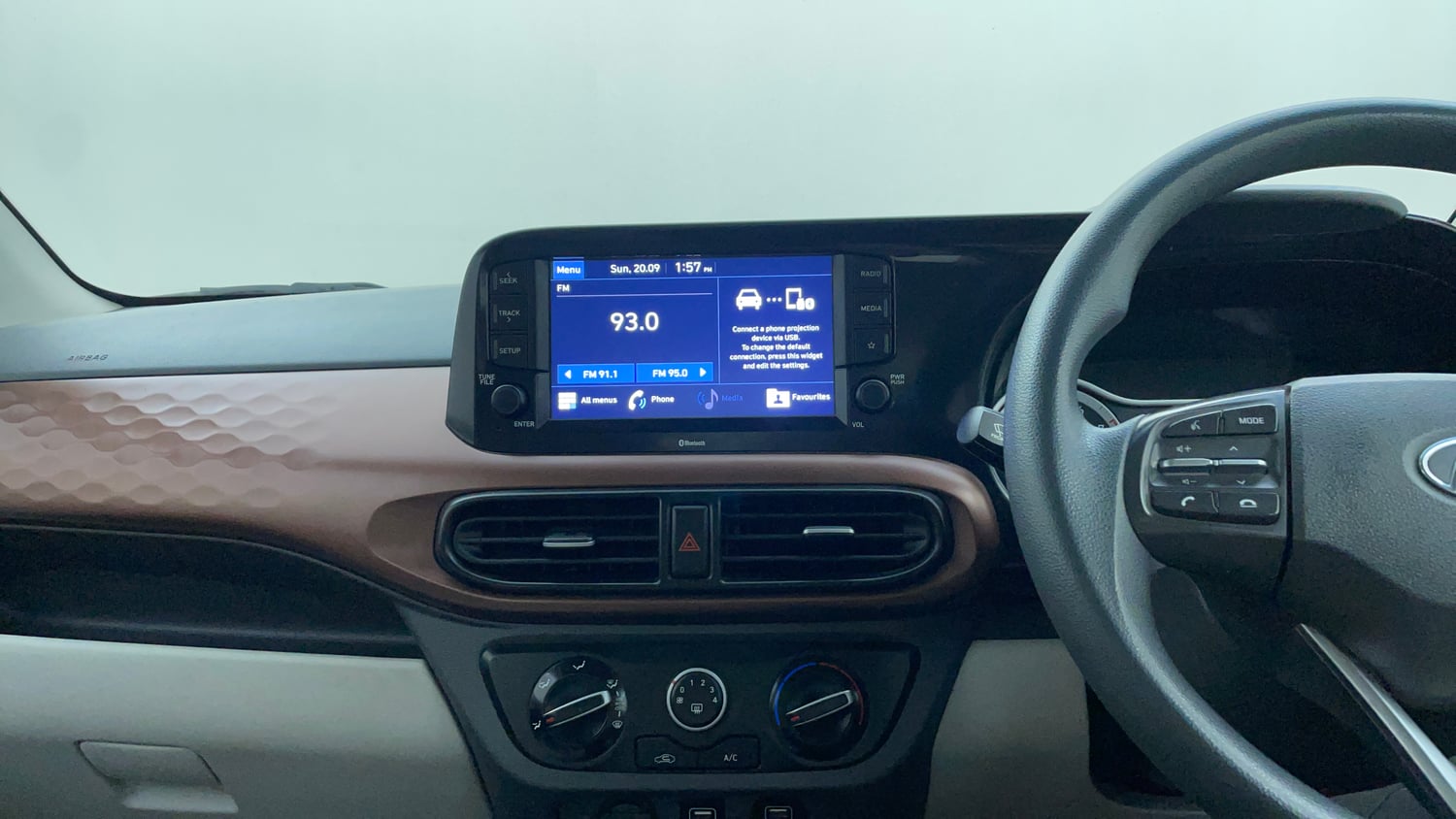 Used 2022 Hyundai Aura SX 1.2 Petrol Petrol Manual interior MUSIC SYSTEM & AC CONTROL VIEW