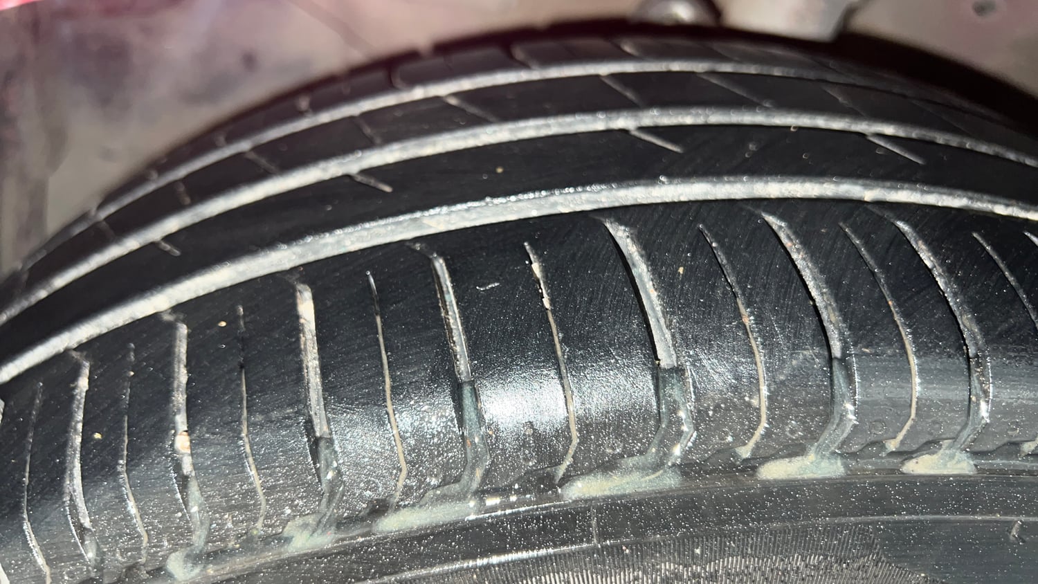 Used 2021 Honda Amaze 1.2 VX MT Petrol Petrol Manual tyres LEFT FRONT TYRE TREAD VIEW