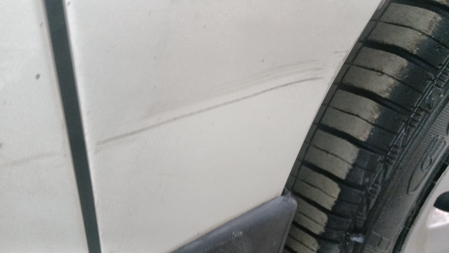 Used 2021 Maruti Suzuki Celerio ZXi AMT Petrol Automatic dents MINOR SCRATCH