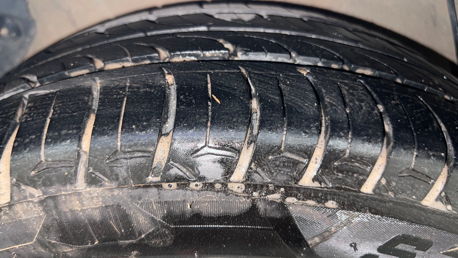 Used 2016 Hyundai Verna 1.6 VTVT SX Petrol Manual tyres RIGHT REAR TYRE TREAD VIEW