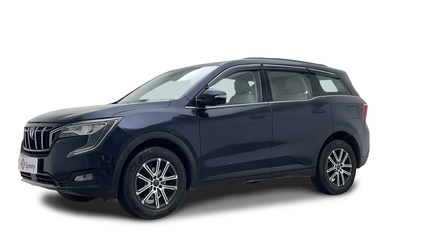 Used 2022 Mahindra XUV700 AX 7 Petrol AT Luxury Pack 7 STR Petrol Automatic Image