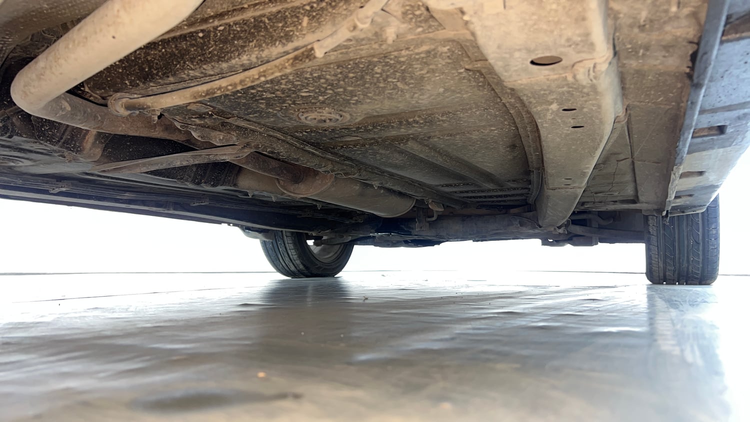 Used 2021 Maruti Suzuki Baleno Zeta Petrol Manual extra REAR RIGHT UNDERBODY VIEW