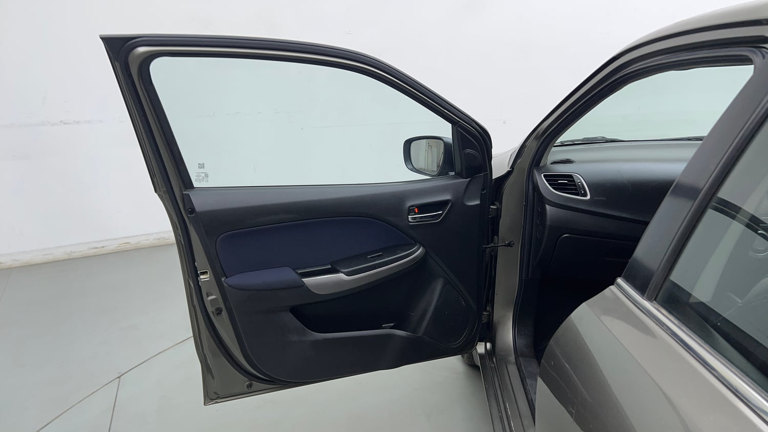 Used 2020 Maruti Suzuki Baleno Zeta Petrol Manual interior LEFT FRONT DOOR OPEN VIEW