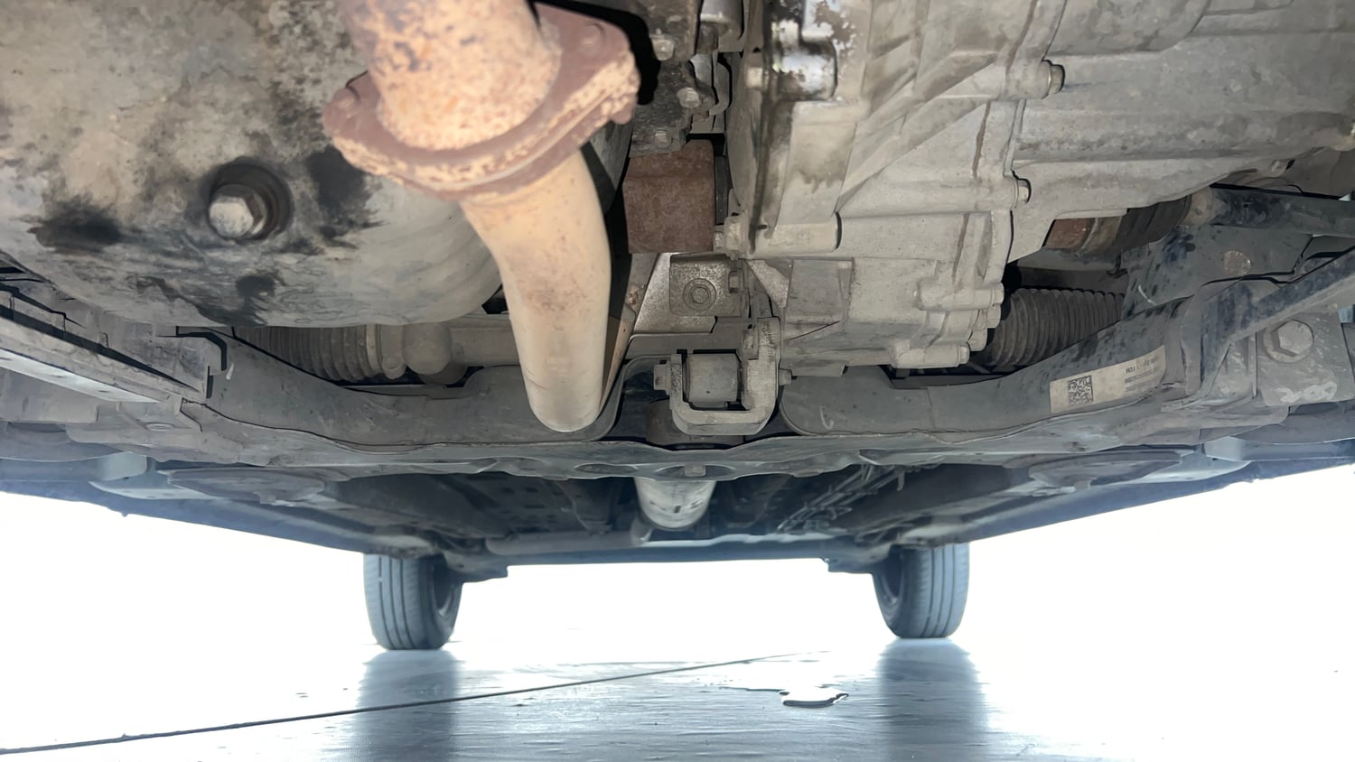 Used 2024 Tata Punch Adventure iCNG Cng Manual extra FRONT LEFT UNDERBODY VIEW
