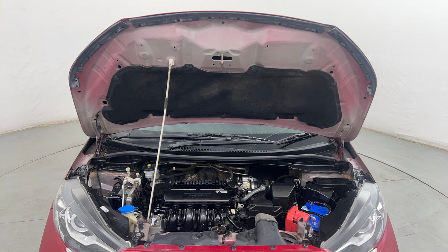 Used 2021 Honda WR-V VX MT Petrol Petrol Manual engine ENGINE & BONNET OPEN FRONT VIEW