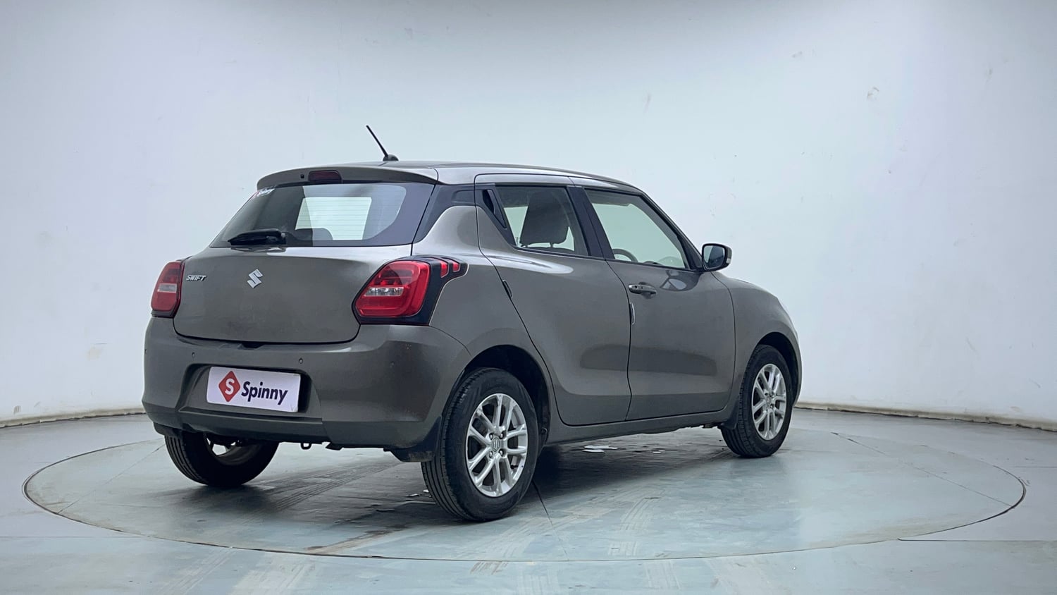 Used 2022 Maruti Suzuki Swift ZXi Petrol Manual exterior RIGHT REAR CORNER VIEW